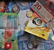 pomoc frankowiczom, frankowicze, klauzule niedozwolone w umowach kredytowych CHF, spory z bankami
